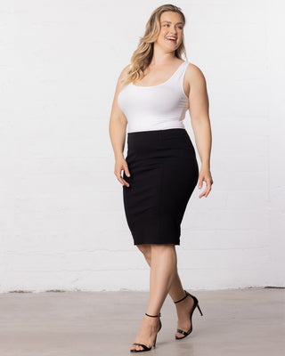 Curvy Pencil Skirt in Black Noir