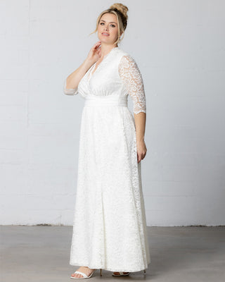 Amour Lace Wedding Gown in Ivory
