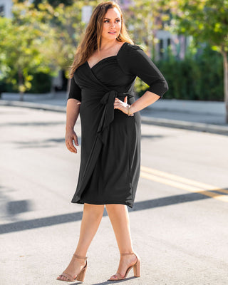 Sweetheart Knit Wrap Dress in Black Noir