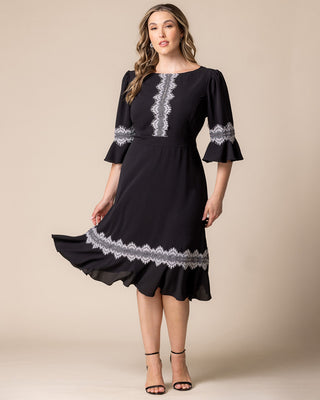 Villa Lace Trim Cocktail Dress in Black Noir