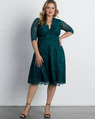 Mademoiselle Lace Cocktail Dress in Emerald Green