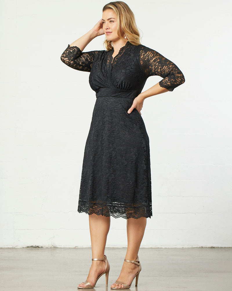 Kiyonna Women's Scalloped Boudoir Lace Dress