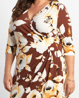 Ciara Cinch Dress in Vintage Floral Motif