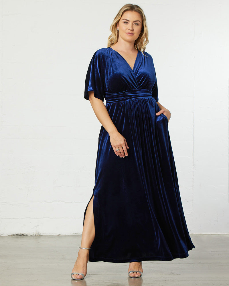Plus Size Verona Velvet Evening Gown Navy / 5X (30-32) Plus Size Verona Velvet Evening Gown Navy / 5X (30-32)