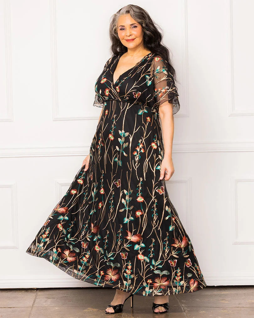 Plus Size Embroidered Elegance Evening Formal Gown -Kiyonna Plus Size Embroidered Elegance Evening Formal Gown -Kiyonna
