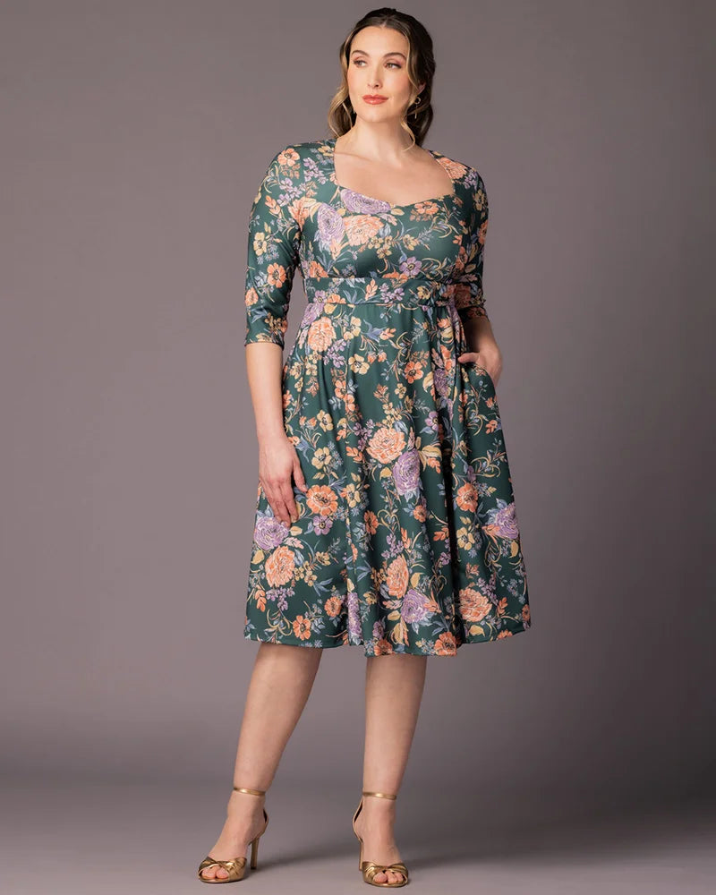Plus Size Royal Sweetheart Cocktail Dress - Kiyonna Plus Size Royal Sweetheart Cocktail Dress - Kiyonna