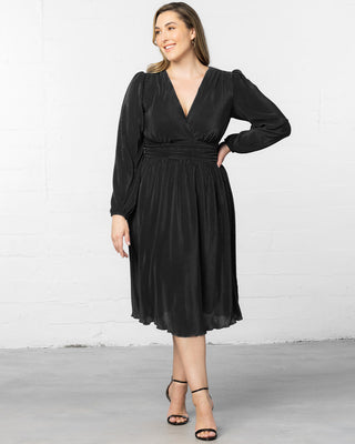 Sophie Long Sleeve Pleated Cocktail Dress in Onyx