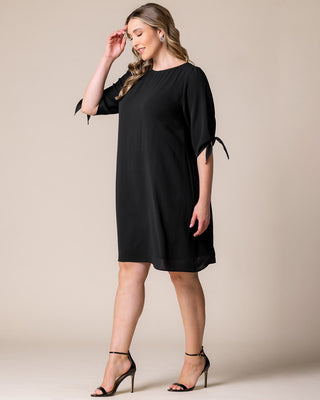 Women's Plus Size Manhattan A-Line Shift Dress in Black Noir