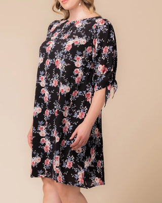Manhattan A-Line Shift Dress in Black Floral Print