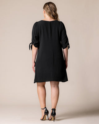 Women's Plus Size Manhattan A-Line Shift Dress in Black Noir