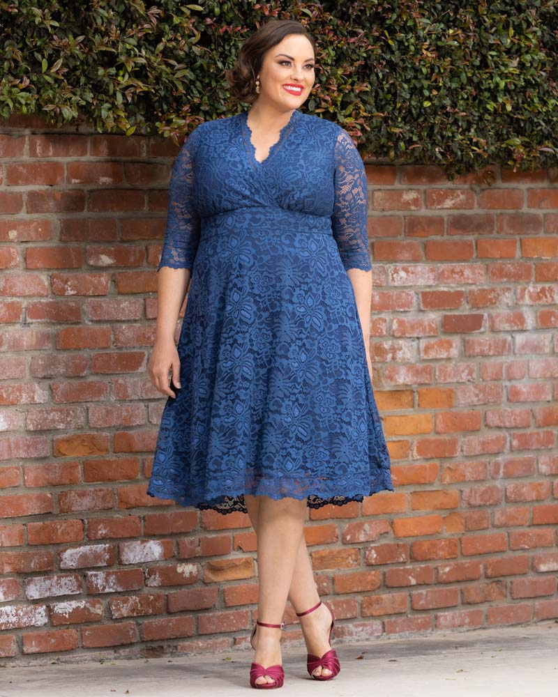 Plus Size Mademoiselle Lace Cocktail Dress Navy / 5X (30-32)