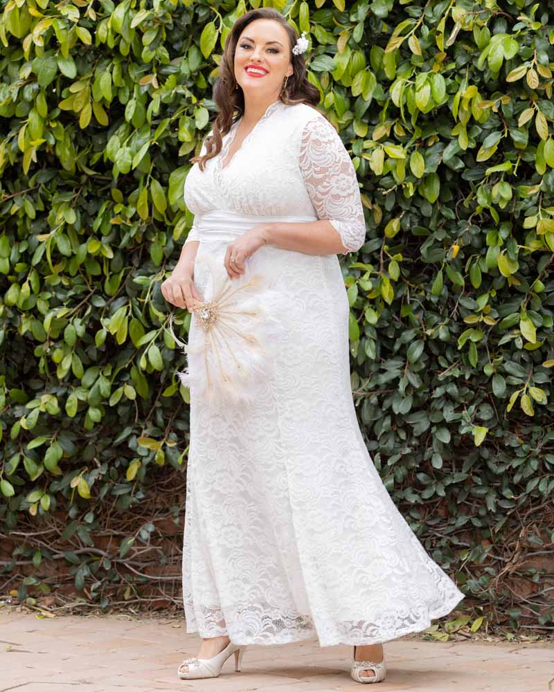 Amour Lace Wedding Gown - Plus Ivory / 1X Amour Lace Wedding Gown - Plus Ivory / 1X