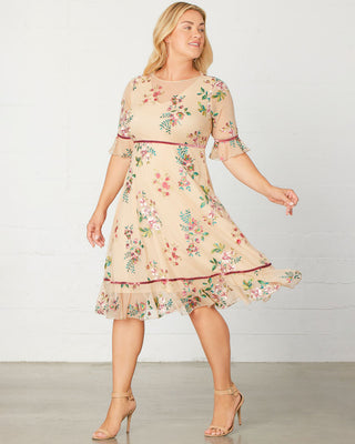 Wildflower Embroidered Dress in Pink/Blush