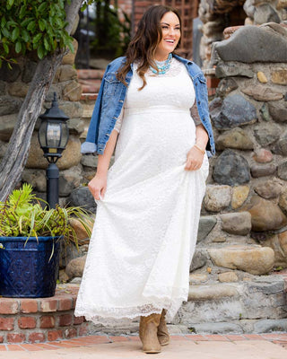 Sweet Serenity Wedding Gown in Ivory/White